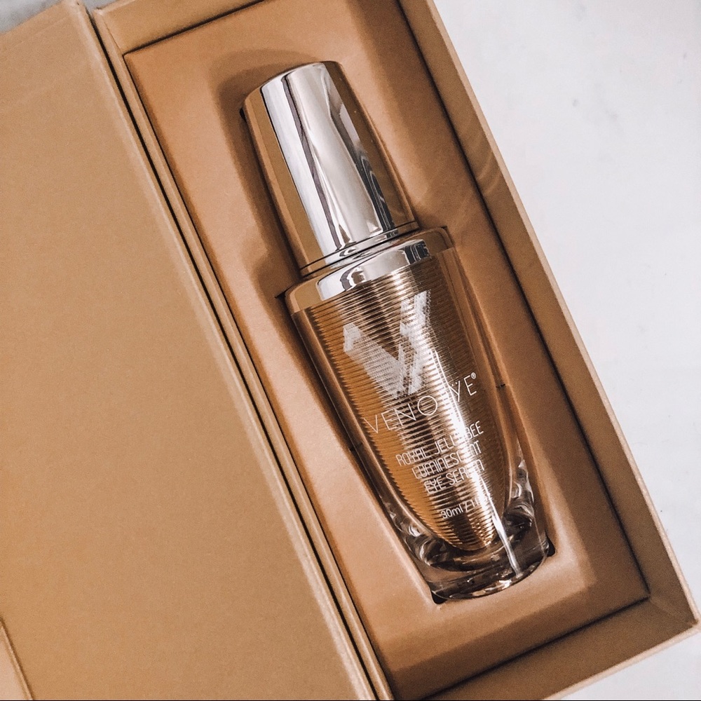 VENOFYE Royal Jelly Bee Luminescent Eye Serum